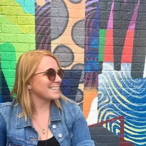 Meet your Posher, Julia